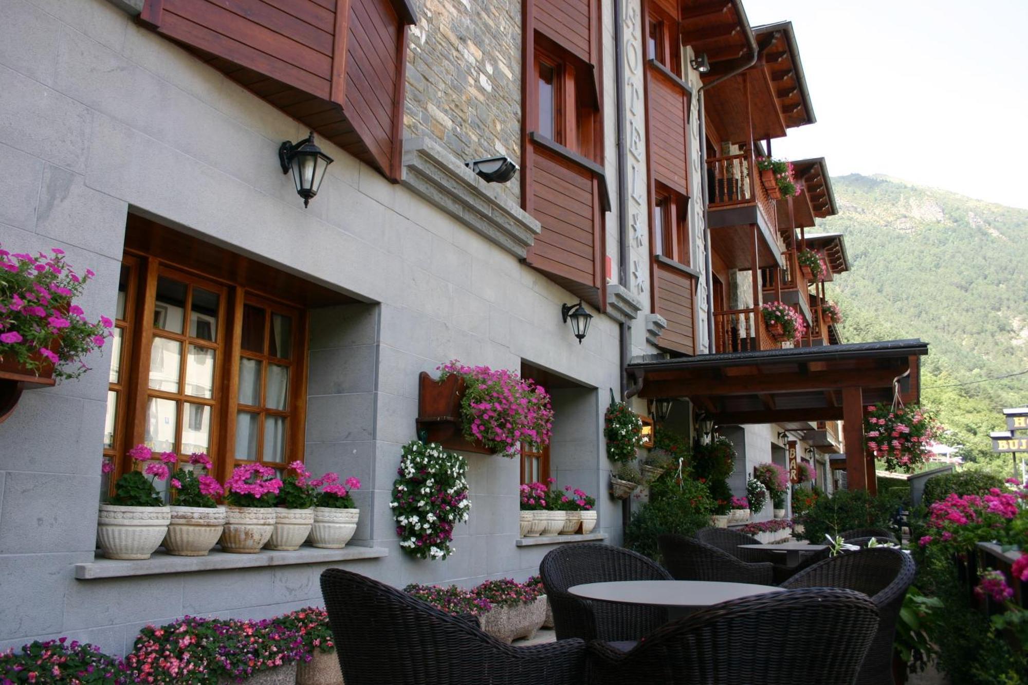 Hotel Bujaruelo Torla-Ordesa Exterior photo